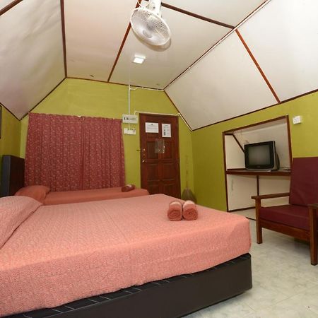 Delta Chenang Resort Pantai Cenang  Eksteriør billede