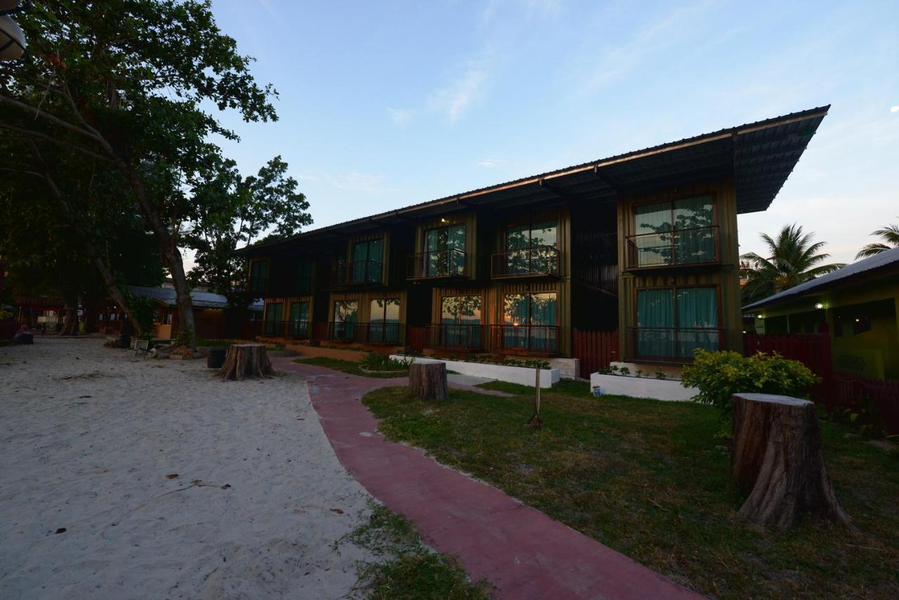 Delta Chenang Resort Pantai Cenang  Eksteriør billede