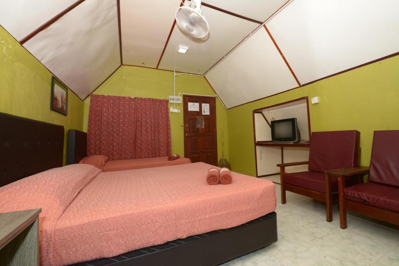 Delta Chenang Resort Pantai Cenang  Eksteriør billede